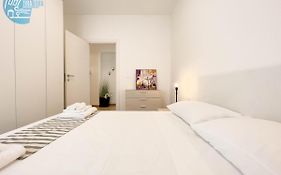 San Maurizio Tirabora Short Rent
